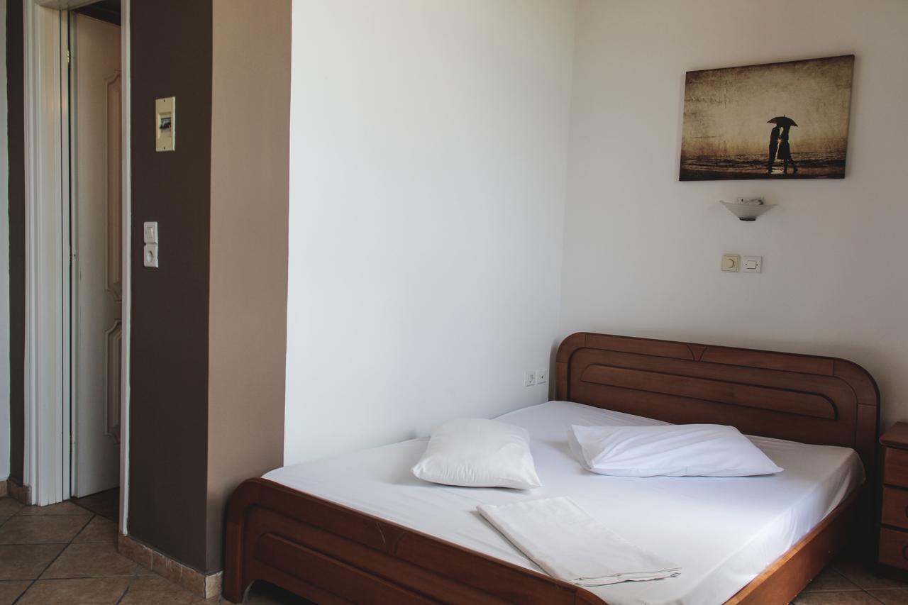 Guesthouse Vrenthi Karítaina المظهر الخارجي الصورة